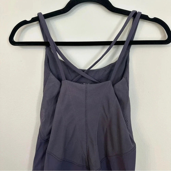Lululemon Exquisite Tank in Nightfall Women’s Purple Strappy Ventilated Top GUC - Picture 6 of 7